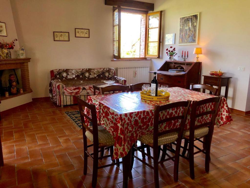 Agriturismo Podere Valdilucciole Читта-делла-Пьеве Экстерьер фото